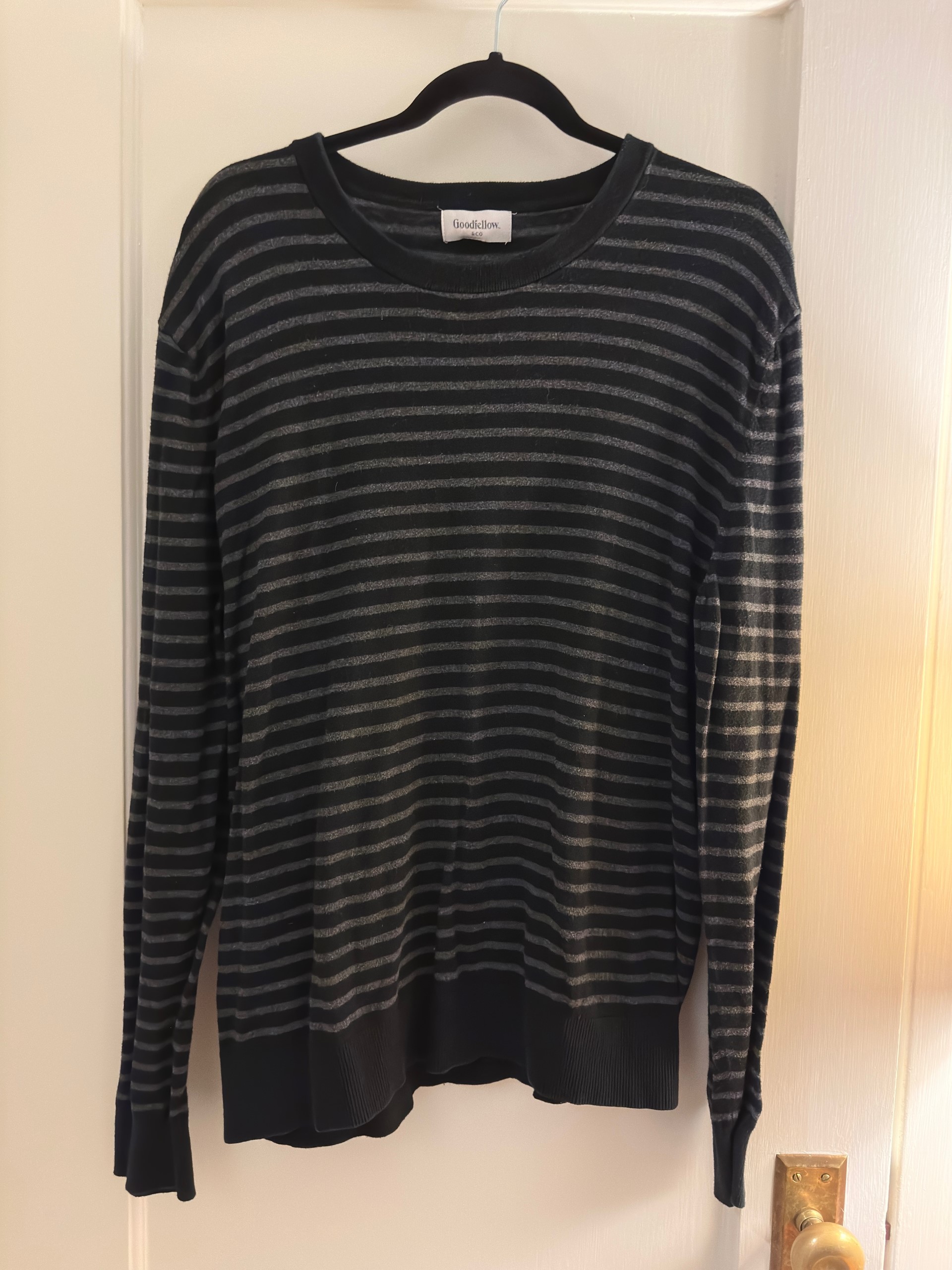 Goodiellow Striped Black Crewneck Sweater (XL) - College Prep Stooping Club